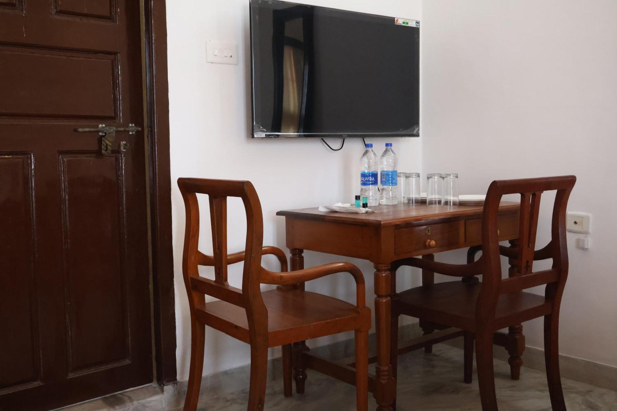 La Villa Marseille Pondicherry Bagian luar foto