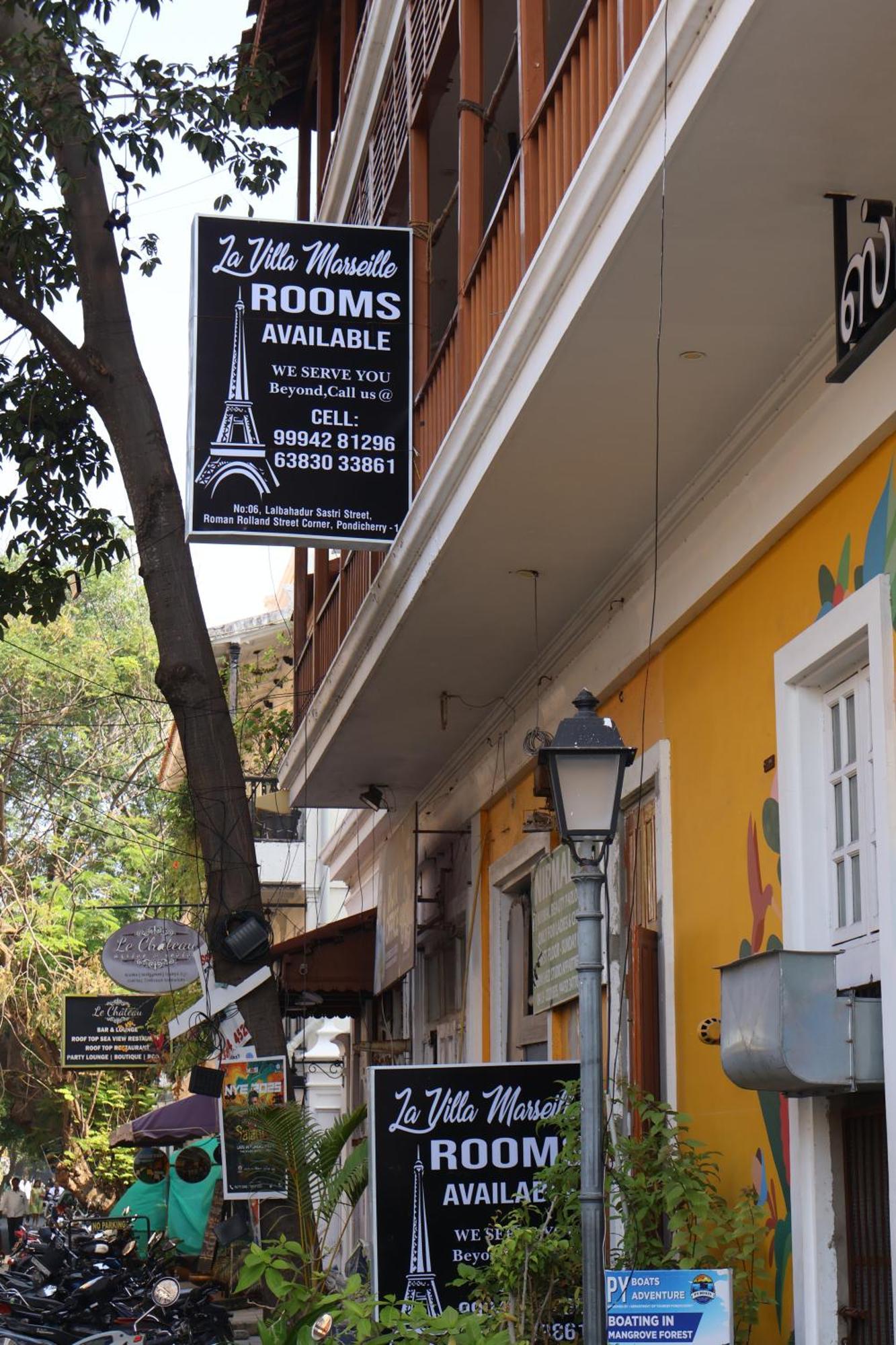 La Villa Marseille Pondicherry Bagian luar foto